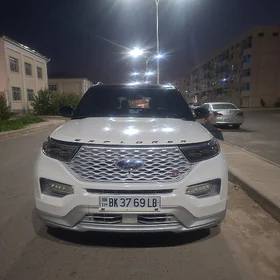 Ford Explorer 2021