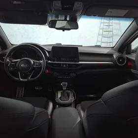 Kia Forte 2023