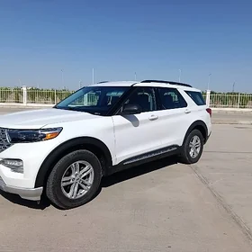 Ford Explorer 2022