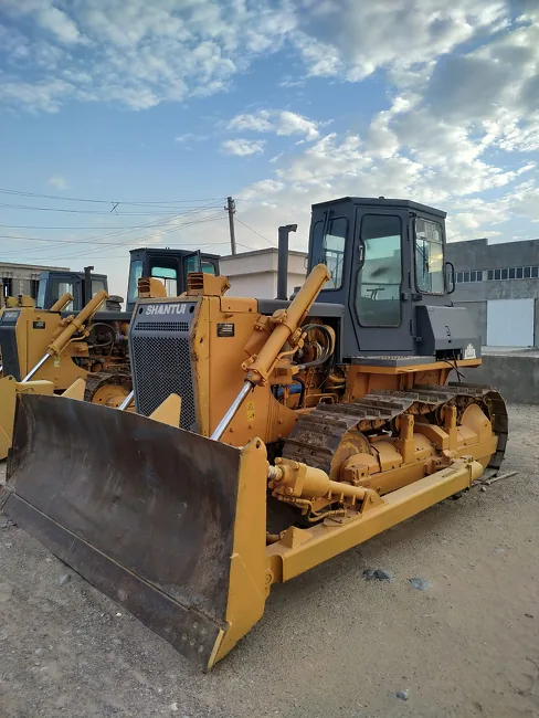 SHANTUI SD16 2012 - 1