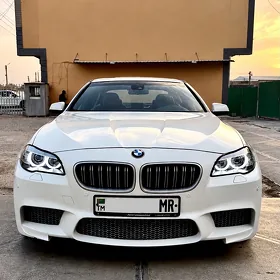 BMW F10 M5 2011