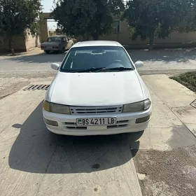 Toyota Carina 1992