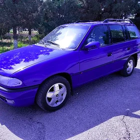 Opel Astra 1996
