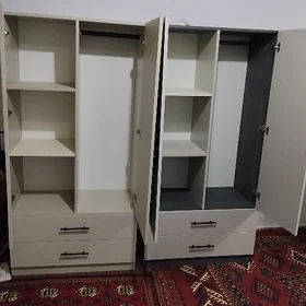 şkaf