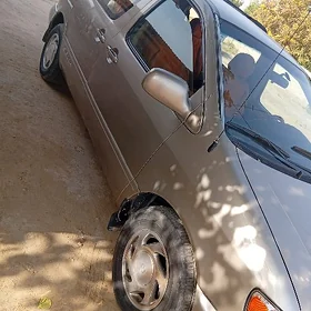 Toyota Sienna 2002