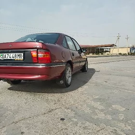 Opel Vectra 1992