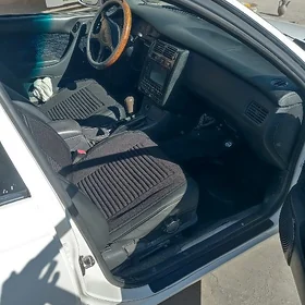 Toyota Corona 1995