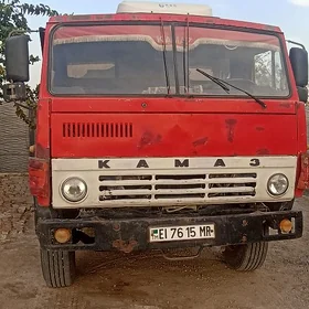 Kamaz 5320 1990