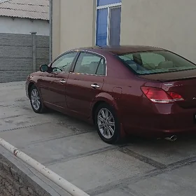 Toyota Avalon 2005