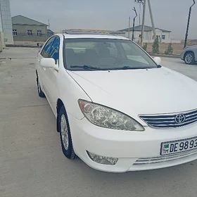 Toyota Camry 2004