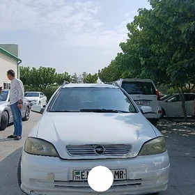 Opel Astra 2000