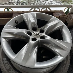 Highlander Limited Diska