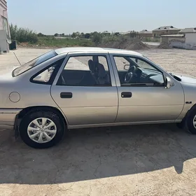 Opel Vectra 1990