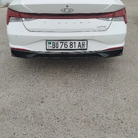 Hyundai Elantra 2020