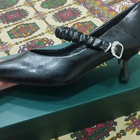 köwüş