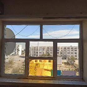 окна