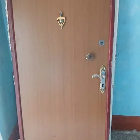 дашгы демир гапы