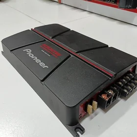 Pioneer 1000w. 6704