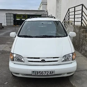 Toyota Sienna 2000