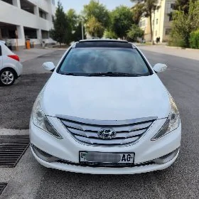 Hyundai Sonata 2012