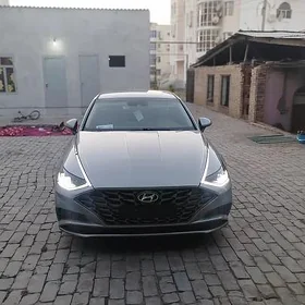 Hyundai Sonata 2021