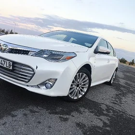 Toyota Avalon 2013