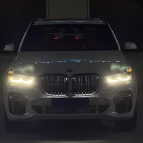 BMW X5 2021