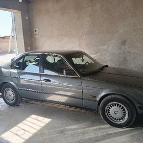 BMW 525 1990