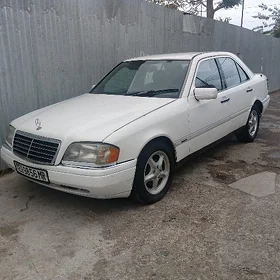 Mercedes-Benz C320 1997