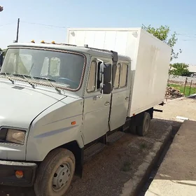 Zil 133 2001