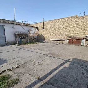 дом