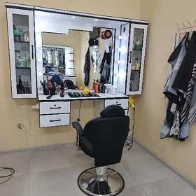Salon mebil