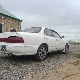 Toyota Vista 1992