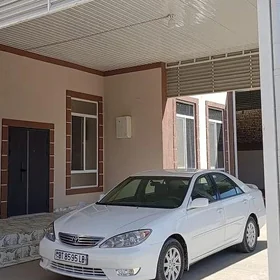 Toyota Camry 2005