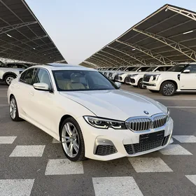 BMW 330 2022