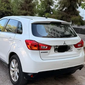 Mitsubishi Outlander 2014