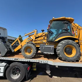 JCB 3CX ECO 2025