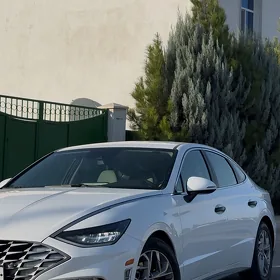 Hyundai Sonata 2022
