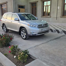 Toyota Highlander 2012