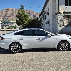 Hyundai Sonata 2022