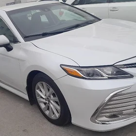Toyota Camry 2022