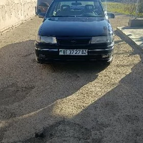 Opel Vectra 1992