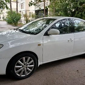 Hyundai Elantra 2010