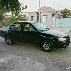 Toyota Corolla 2000