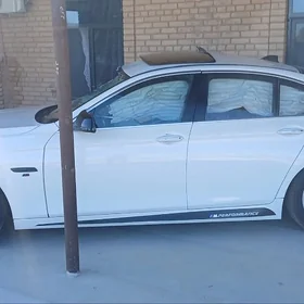 BMW 528 2010