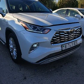Toyota Highlander 2024