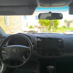 Toyota Camry 2003
