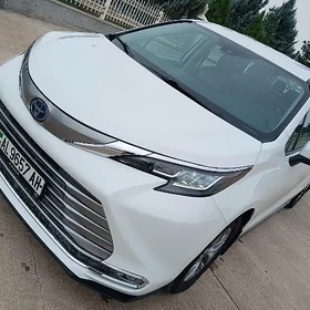 Toyota Sienna 2022