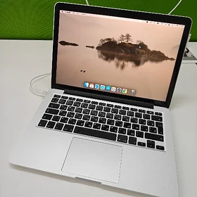 Macbook Pro 2014 8RAM / 256