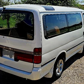 Toyota Hiace 1991